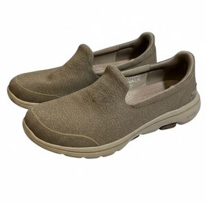 Skechers GOwalk Tan Slip-On Sneakers Women’s Size 8 | Air Cooled Goga Mat Insole